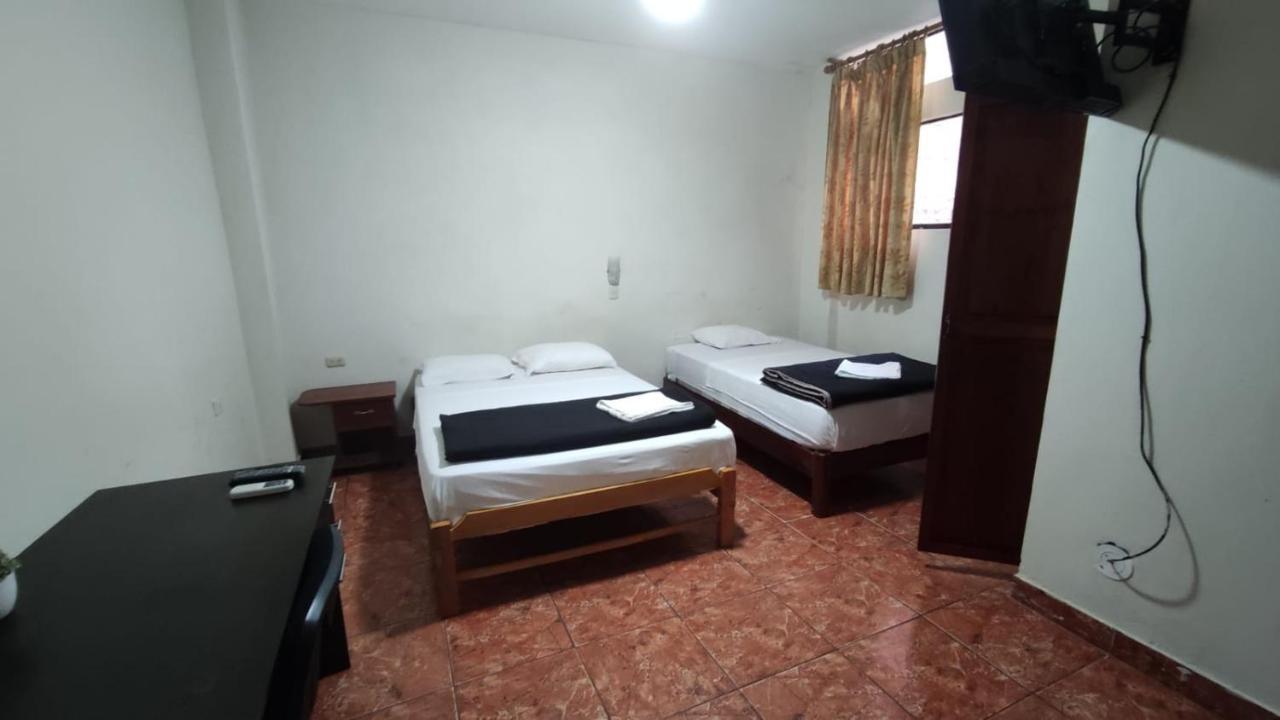 Guest House Tumbes Eksteriør bilde